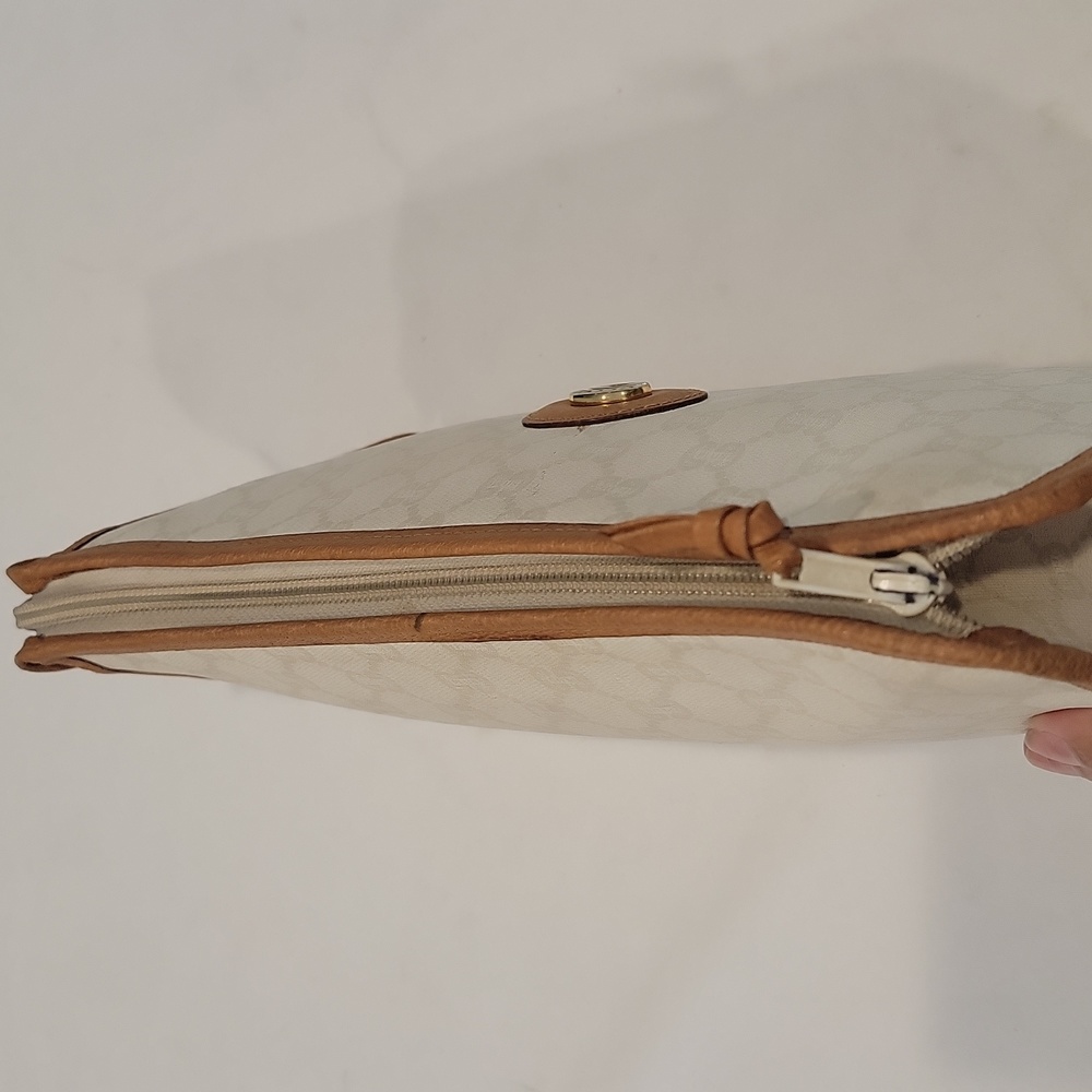 Authentic Gucci Plus Pouch - image 7